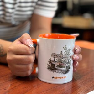 Taza La Hormiga Crea